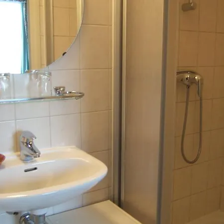 Groot Welsden Hotel 3*