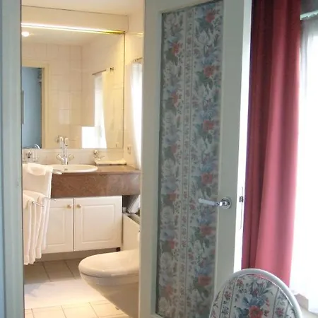 Groot Welsden Hotel 3*